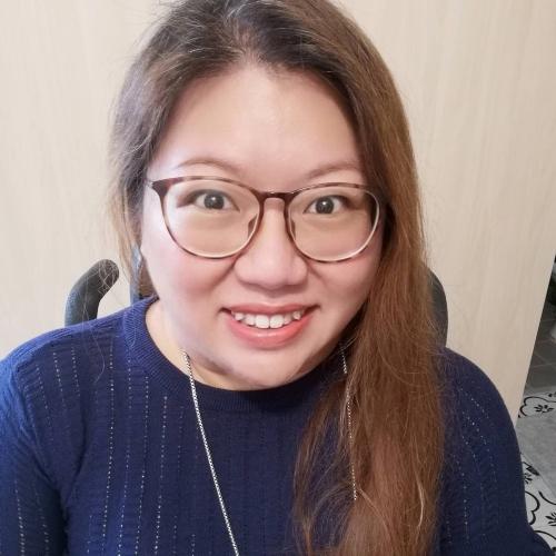 Photo of Dr Carmen Yau