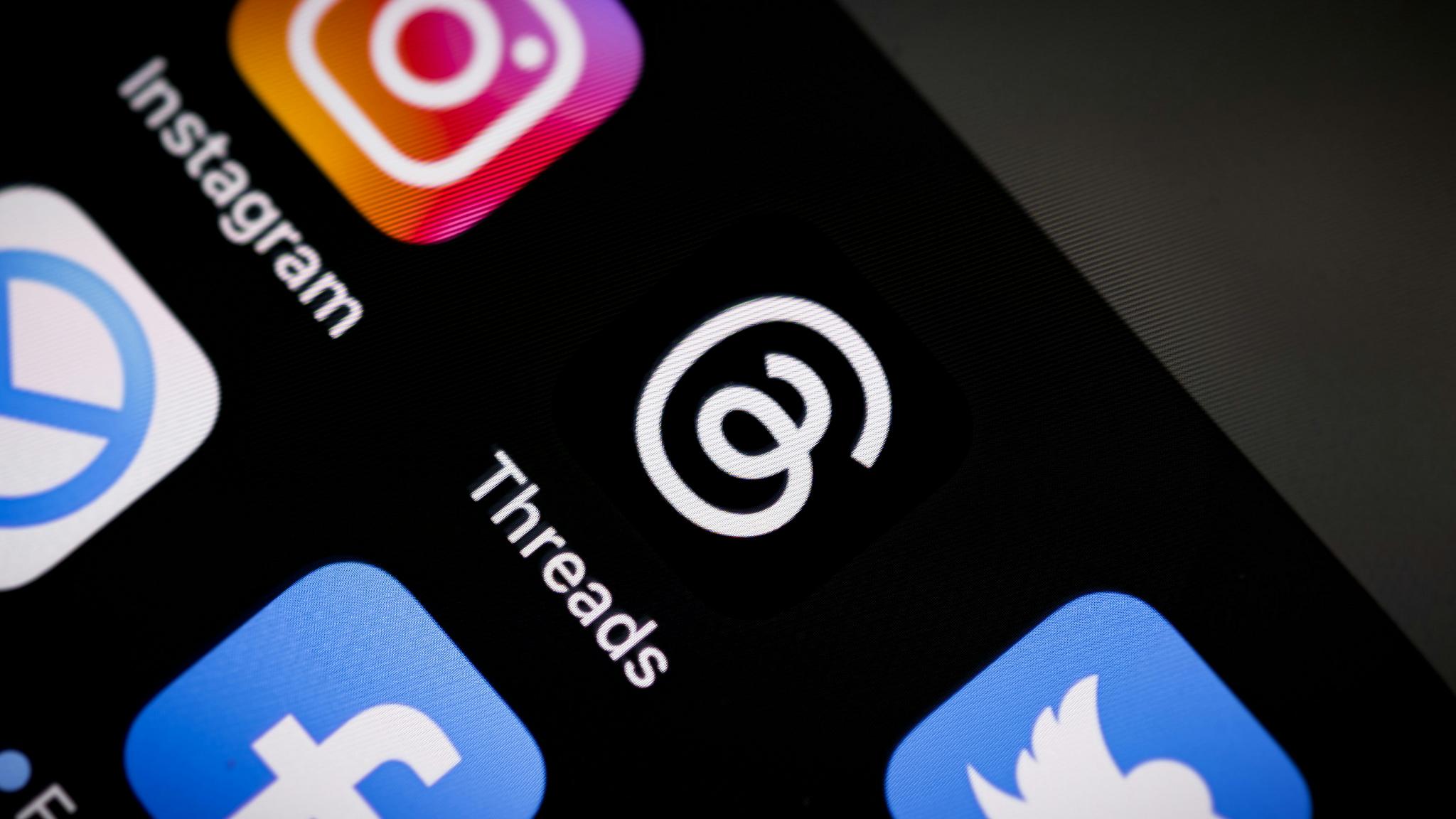 mobile phone homescreen with social media apps