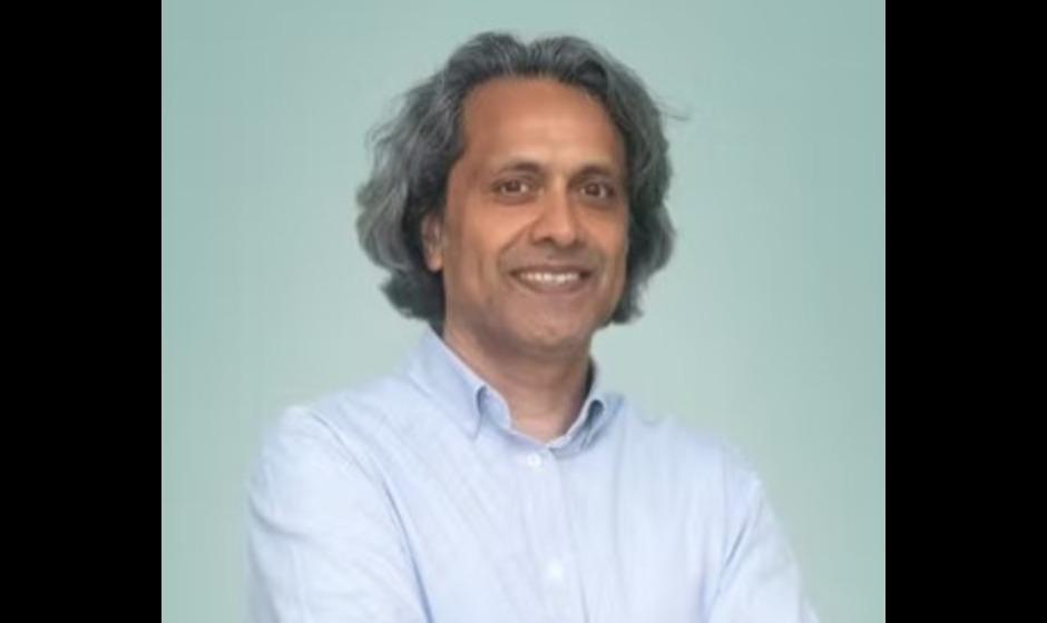 Photo of  Llewelyn Fernandes