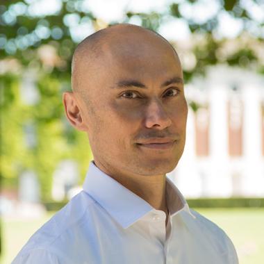 Photo of Dr Nigel Guenole