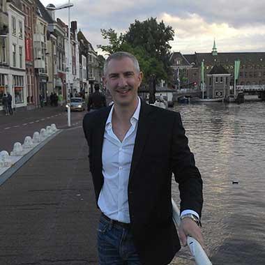 Dr Padraig Kirwan
